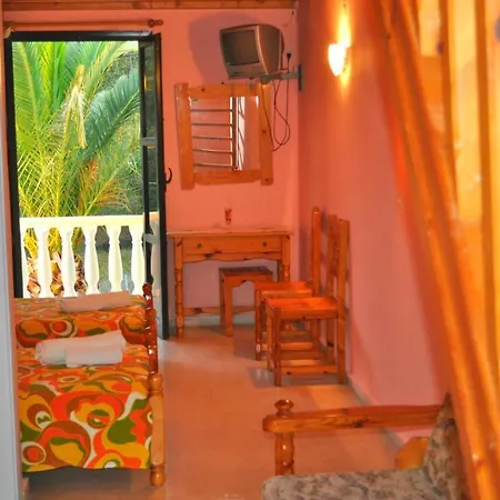 Lejlighedshotel Makis & Bill *